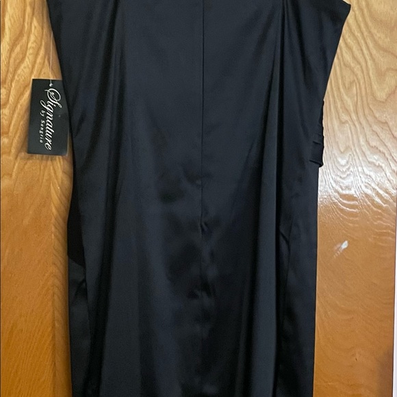 Little Black Dress - Picture 5 of 6